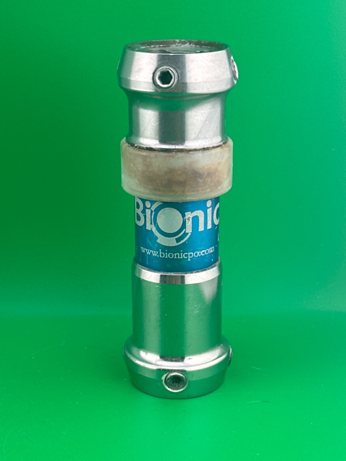 Prosthetic component adapter part. Pylon with tube clamp.