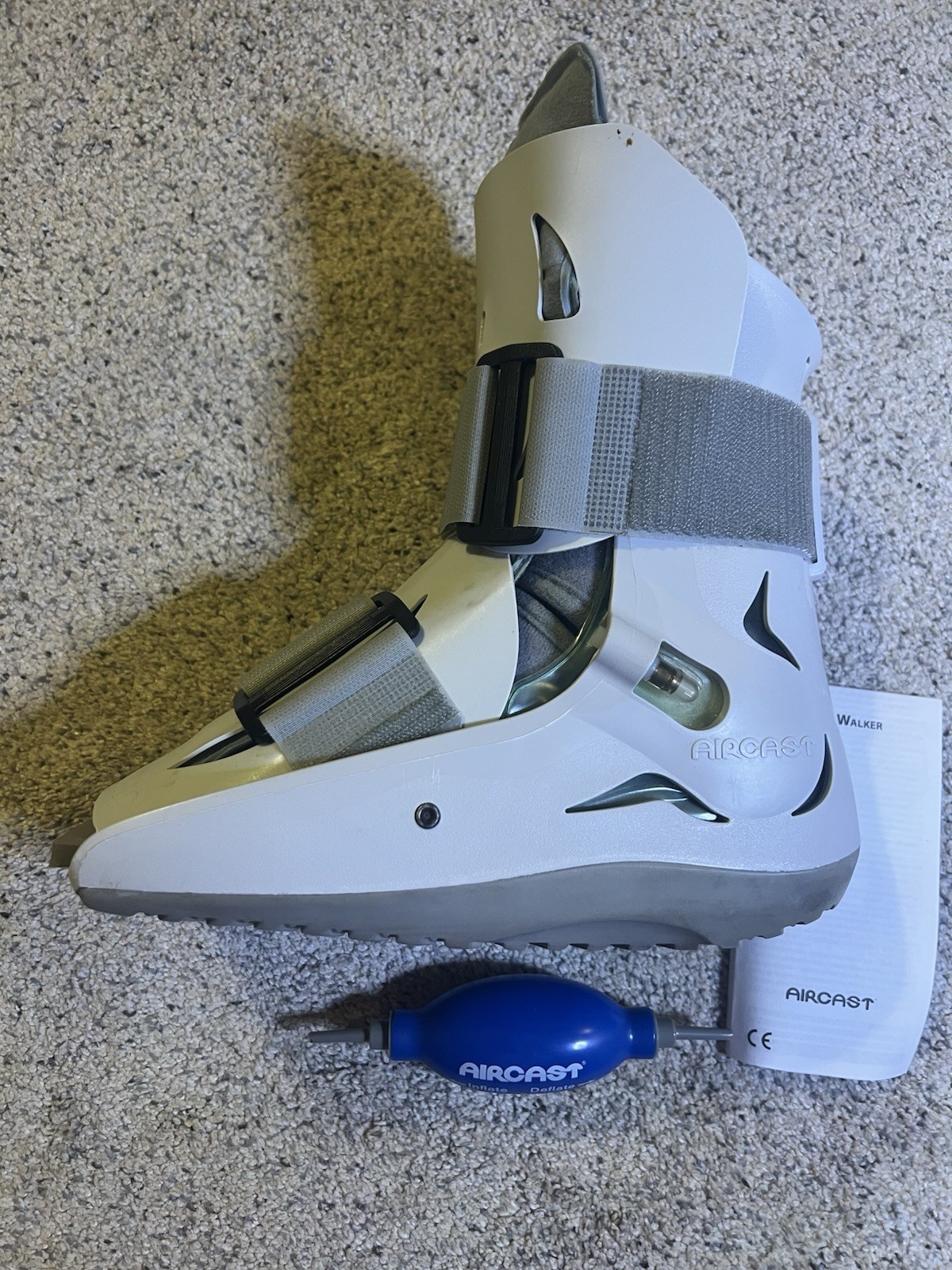 Aircast Walking Boot SP Walker Small 01A-S Short Pneumatic Brace Boot W/ Pump