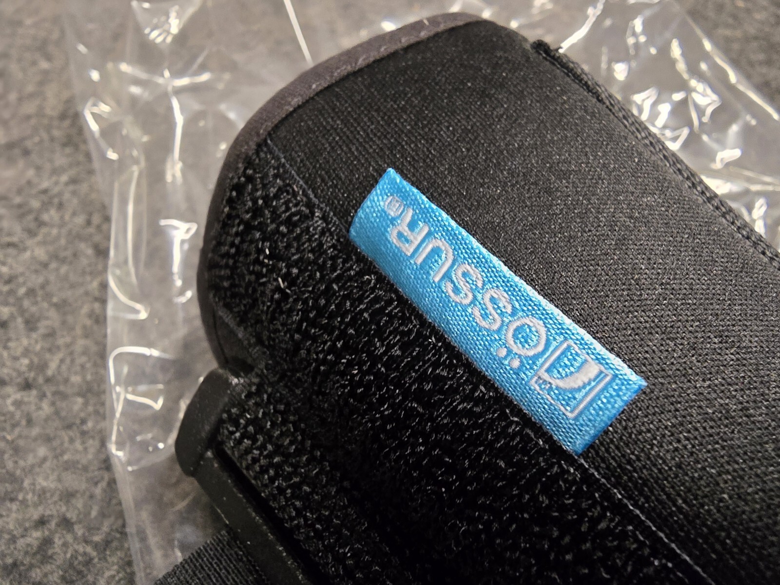 OSSUR 8″ WRIST BRACE, LEFT HAND, X-LARGE, BLACK, NEW