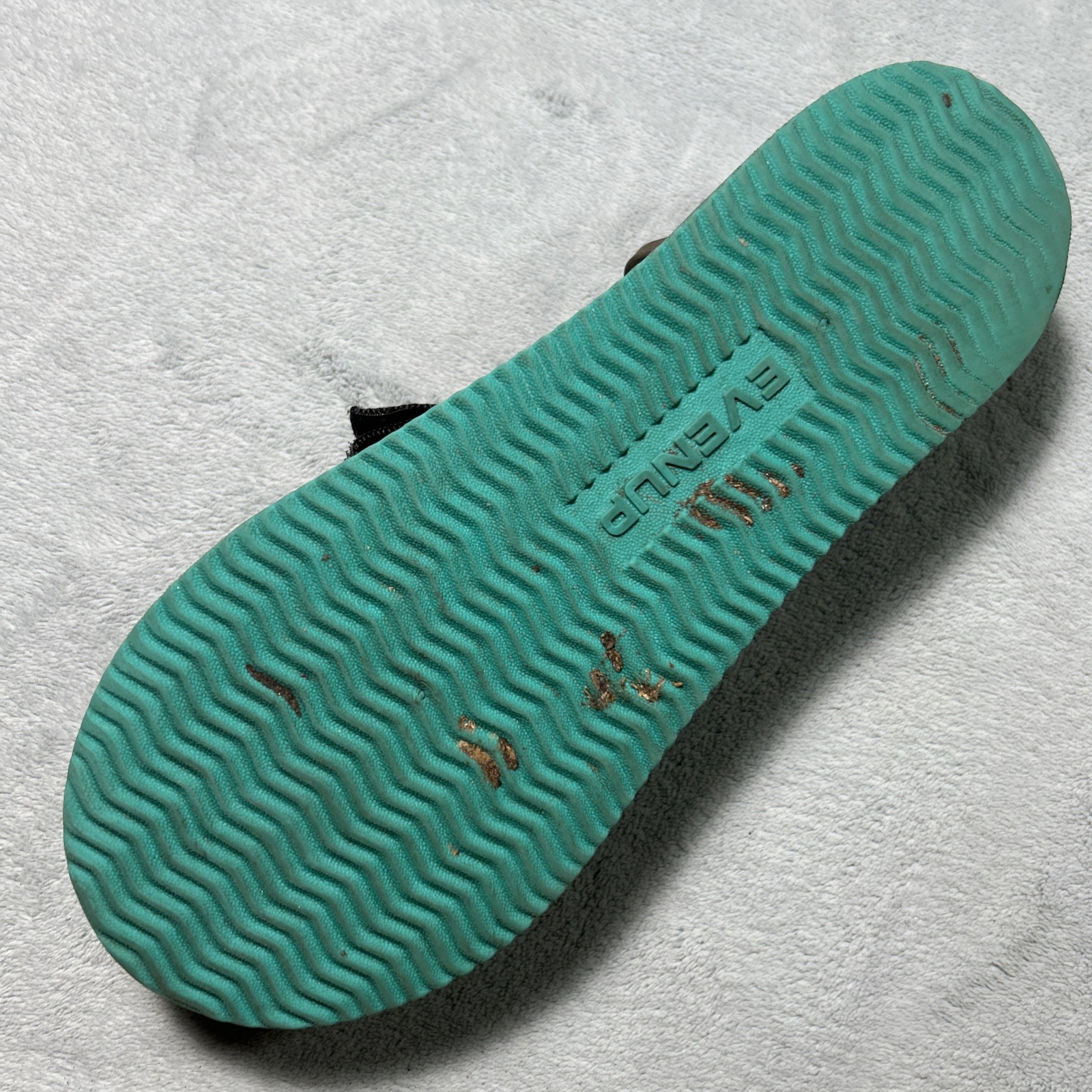 ProCare EvenUp Shoe layering Lift Balancer Small Green Black Strap Adjustable