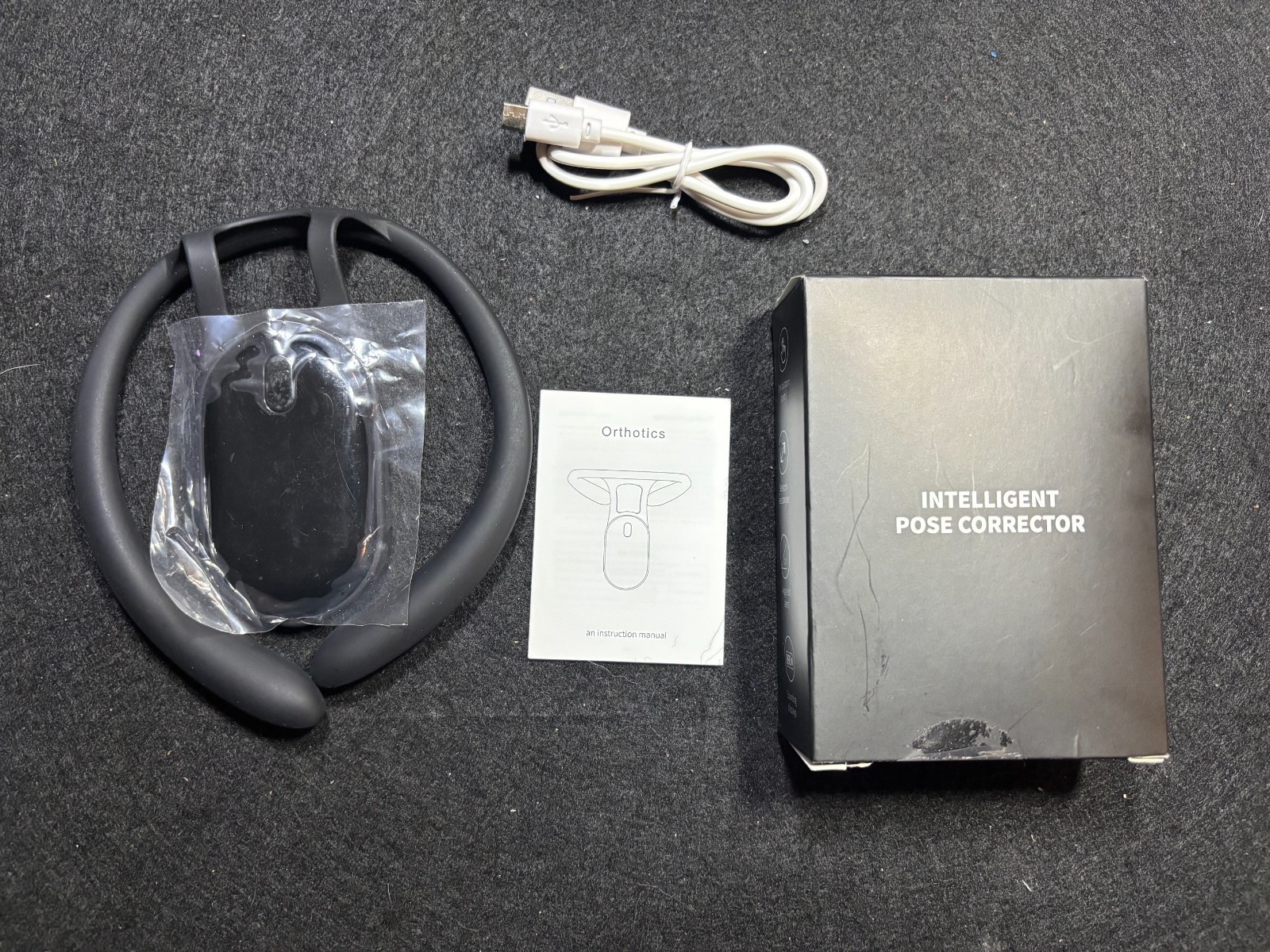 Intelligent Pose Corrector 2150 Rechargeable Posture Trainer New Open Box