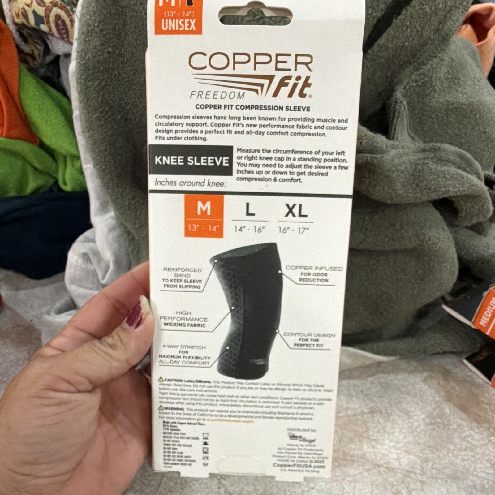 Copper Fit Freedom Copper Infused Knee Compression Sleeve 4-Way Stretch M Black