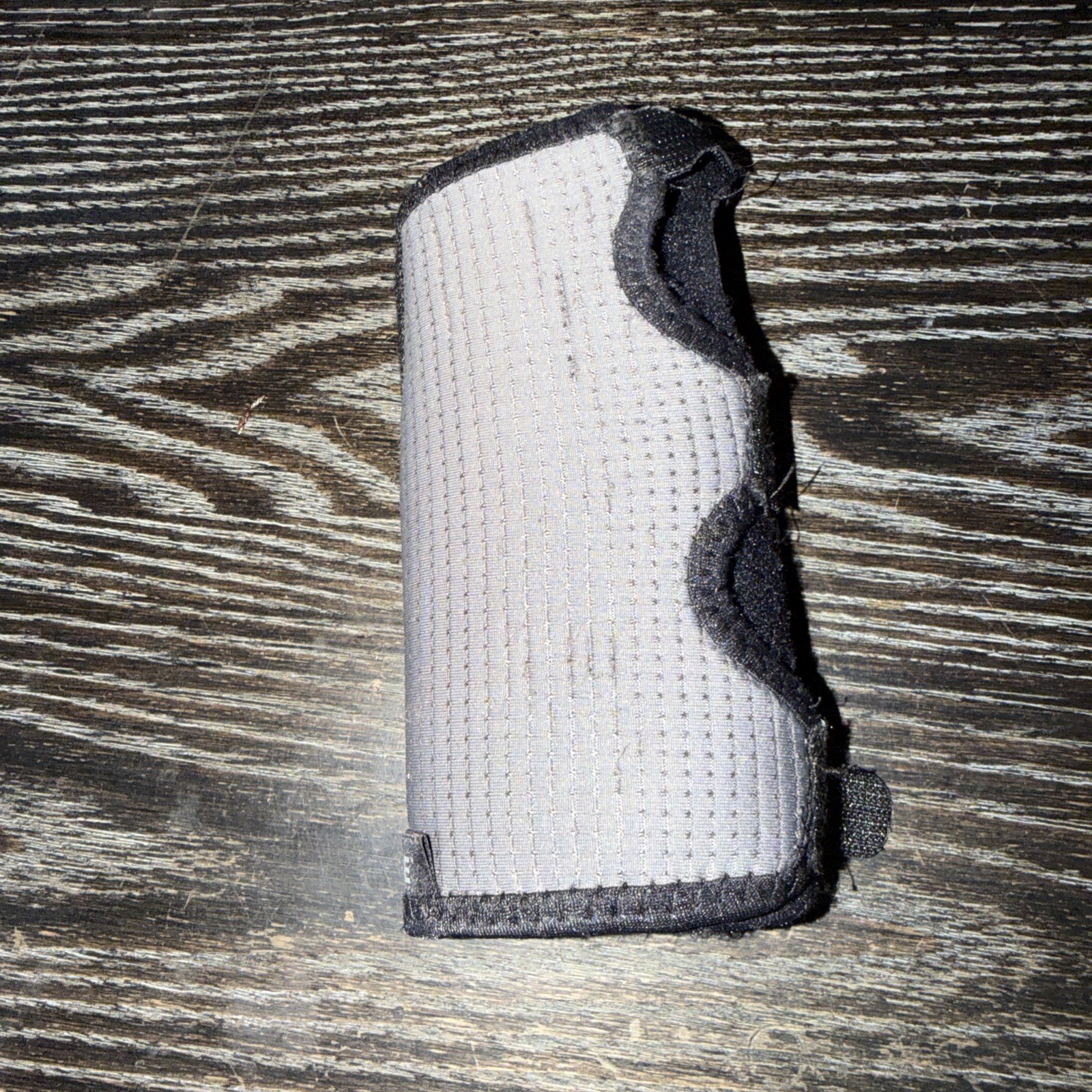 Ace Fitted Wrist Brace For Right Hand, Size Small/Medium