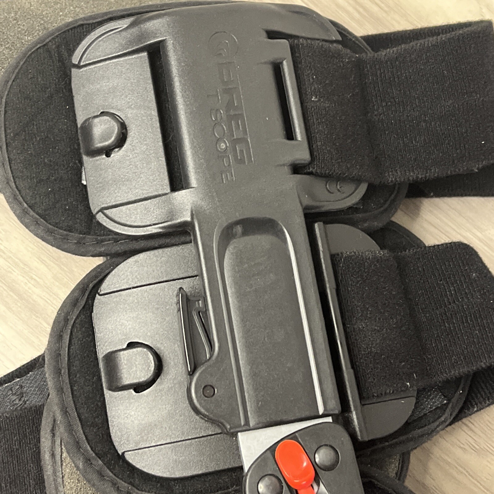 Breg T-Scope Premier Post Op Locking ROM Knee Brace Adjustable 17″-27″ Universal
