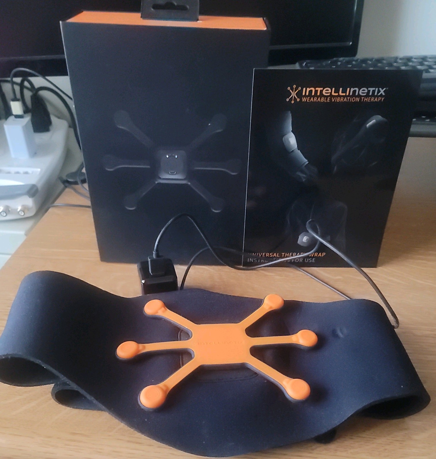 intellinetix Brownmed Universal Vibrating Therapy Wrap for Pain and Recovery