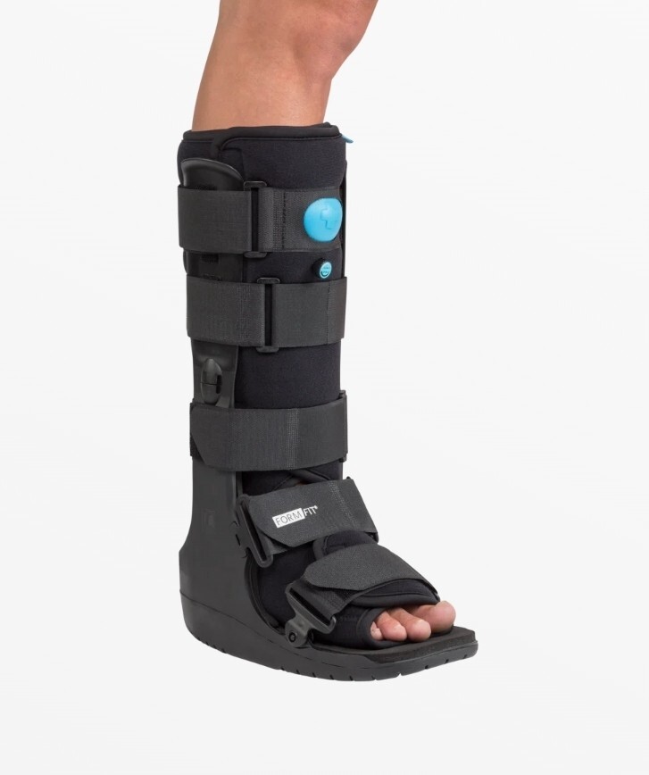 Ossur Formfit Equalizer Air Walker Boot, Medium, A-W0600BLK
