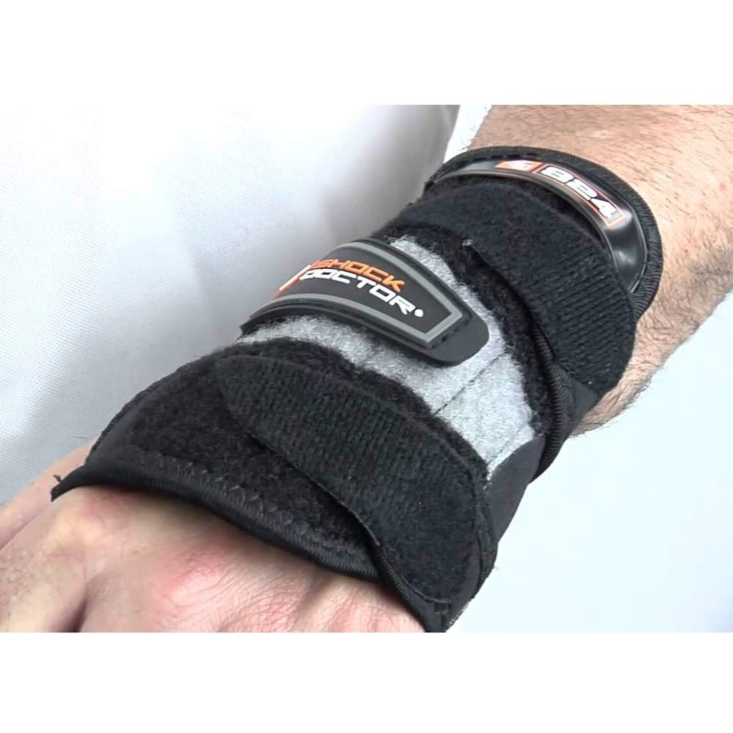 Shock Doctor Black Wrist 3-Strap Support Medium Left