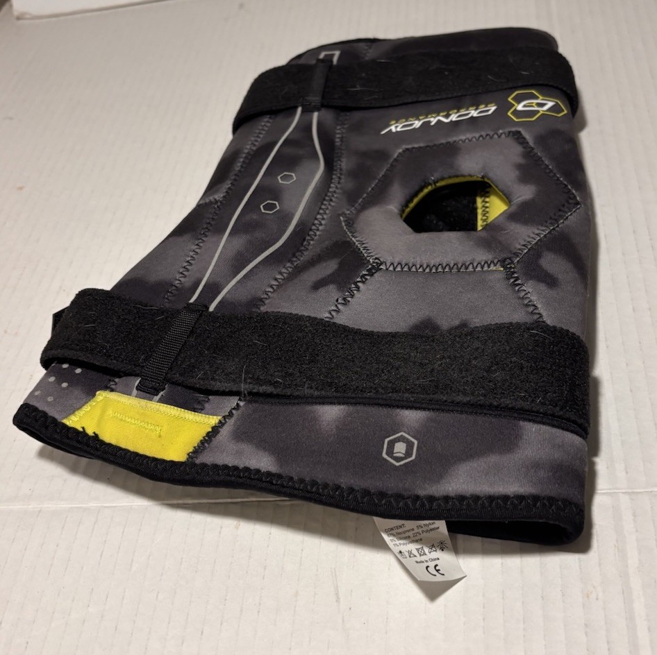 DonJoy Performance Bionic Drytex Knee Sleeve large (Black)