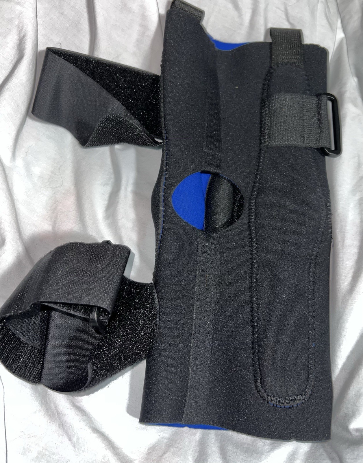 New High Quality Medical Grade 4MM Patella Knee Brace Hinged Open Popiteal