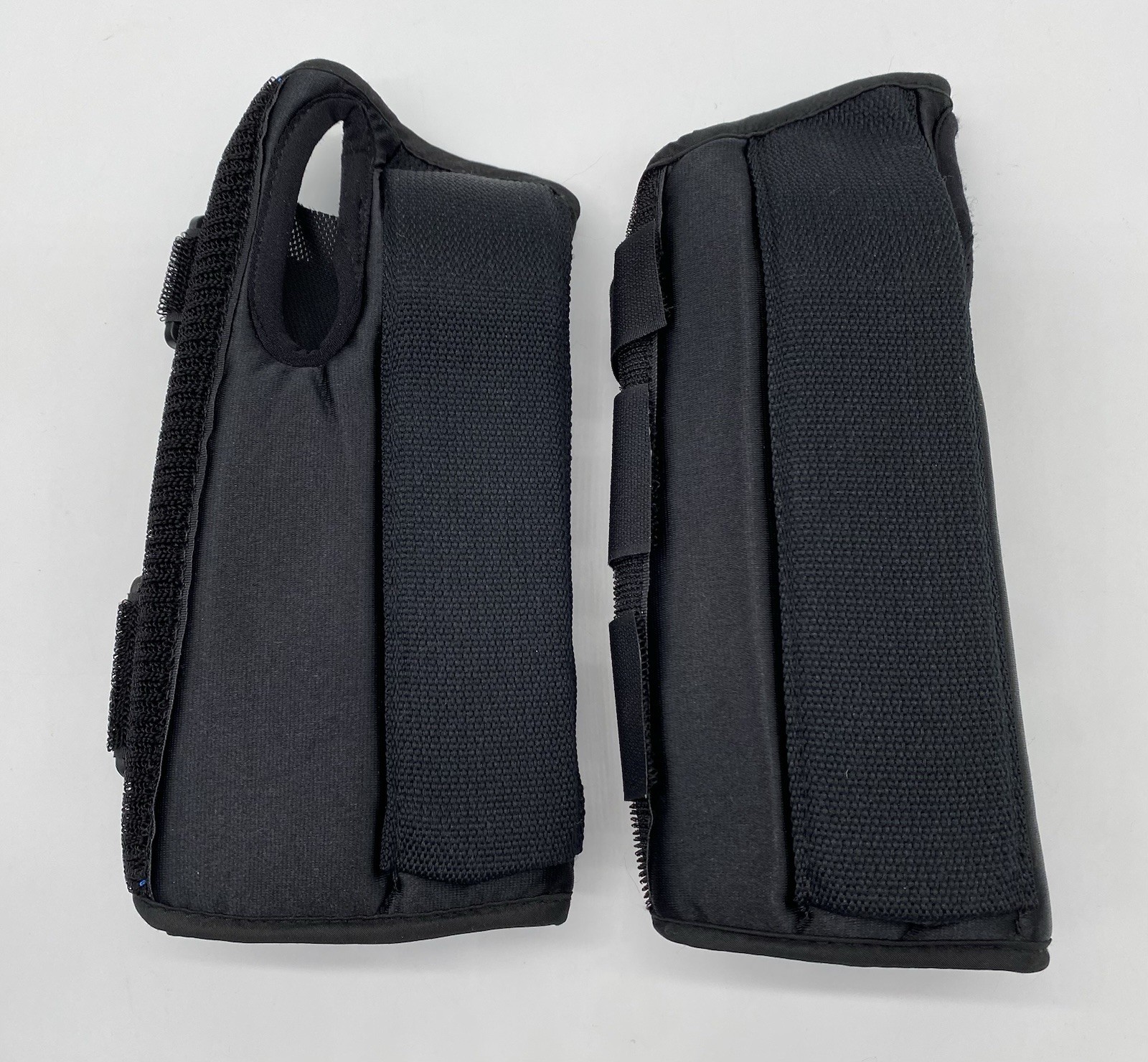 Padded Wrist/Hand Splint Pair (Left & Right), Hook & Loop Adjustments (Unused)