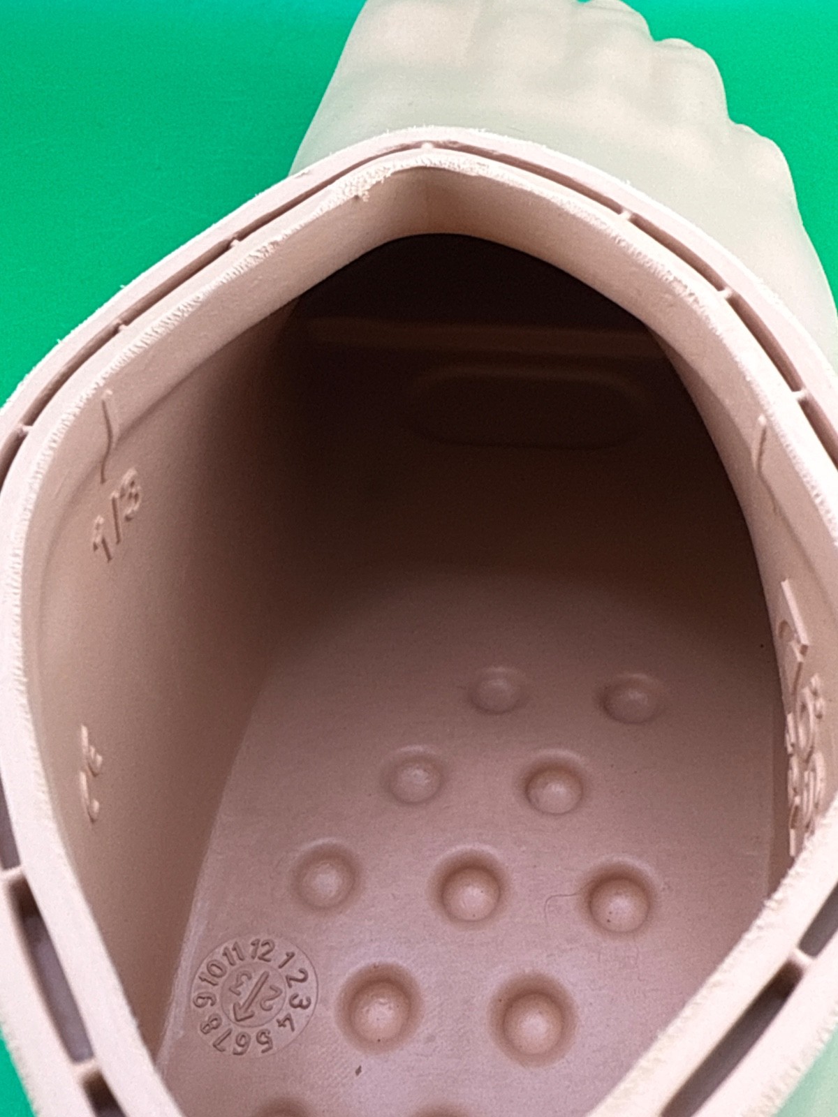 Ossur FSL size 28 prosthetic footshell foot shell. Right shell. Excellent cond