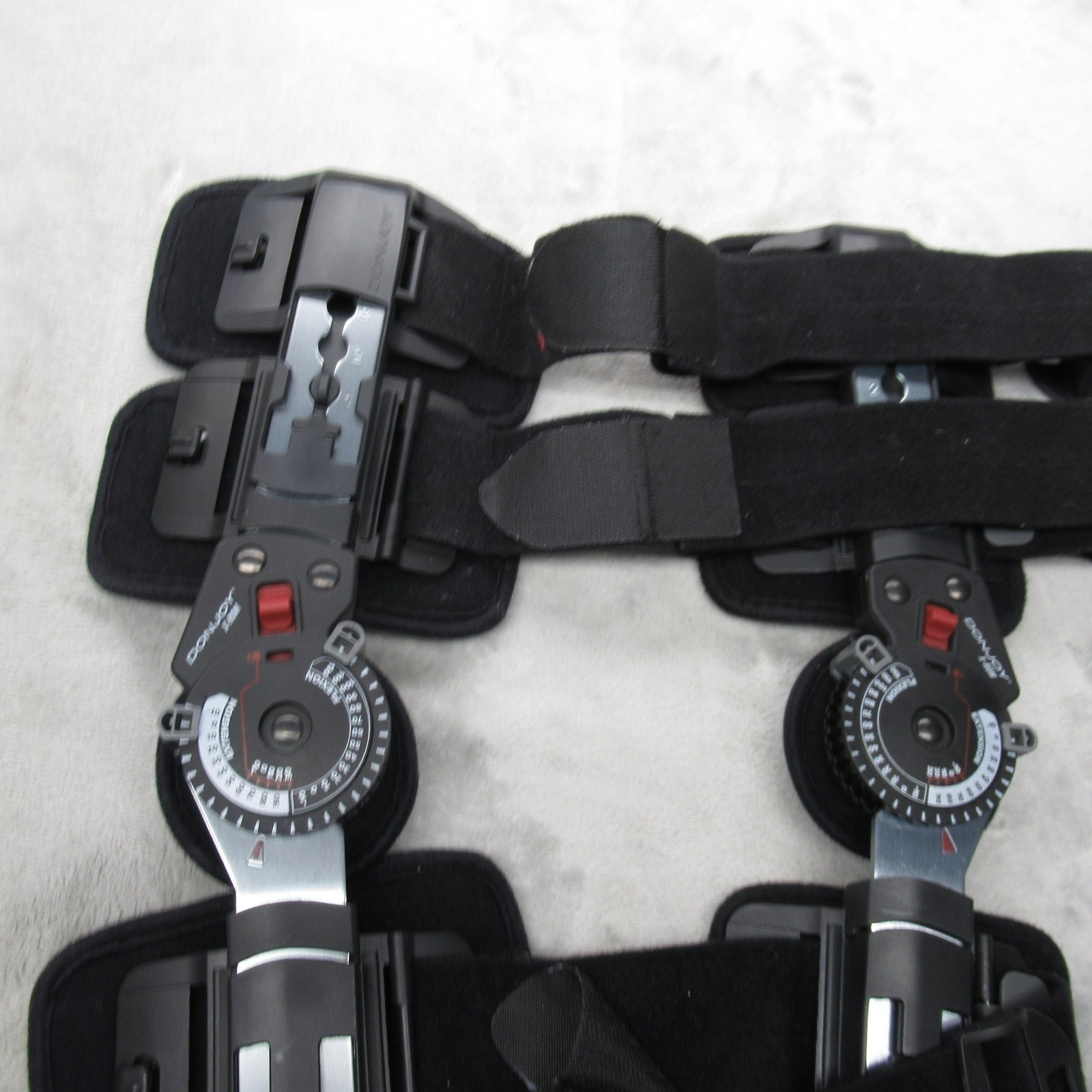 Don Joy X ROM Knee Brace Post Op Adjustable Immobilizer Support L/R Compatible