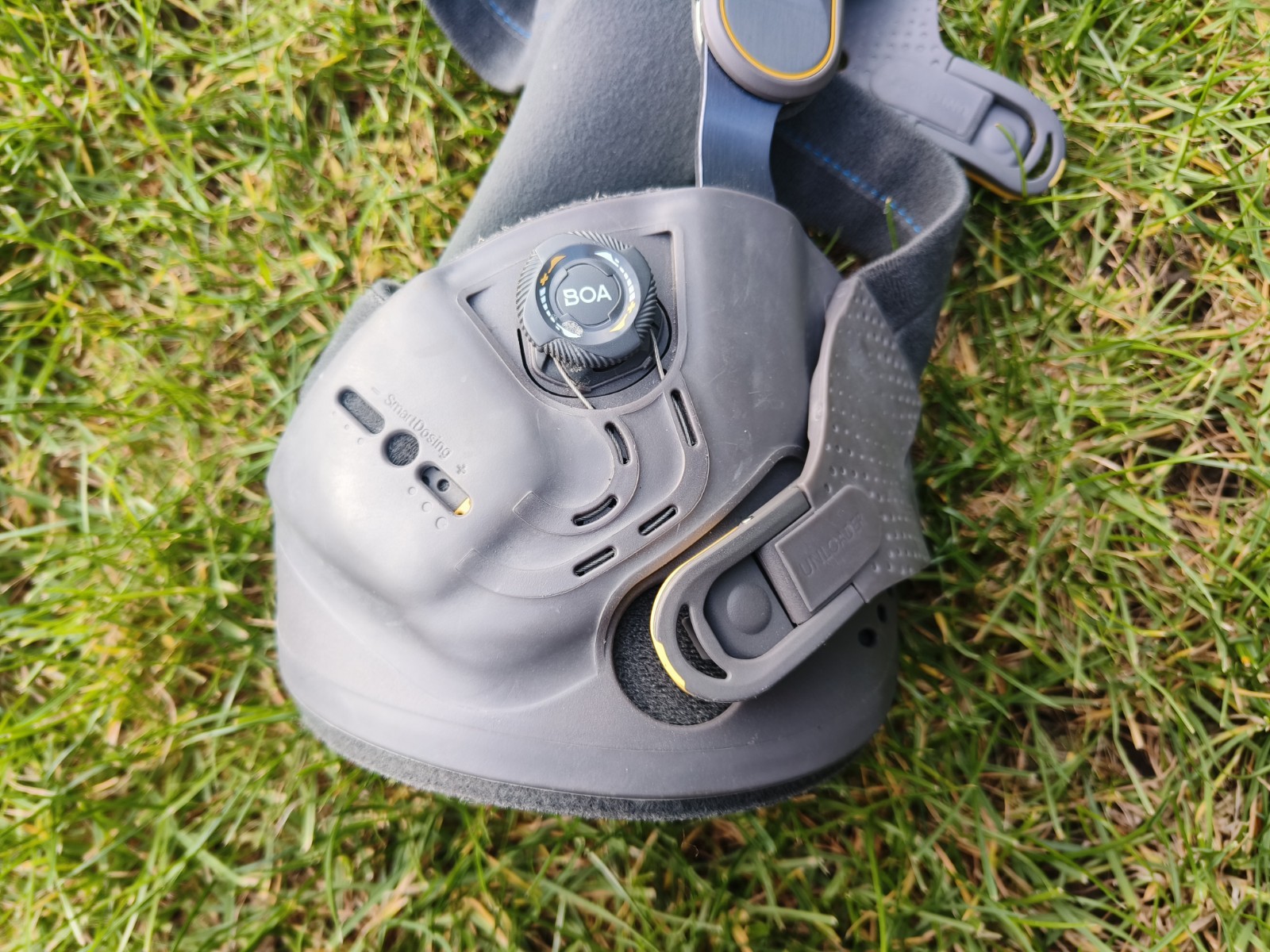 Ossur Unloader One X Knee Brace Left Leg – Size M – Excellent Condition