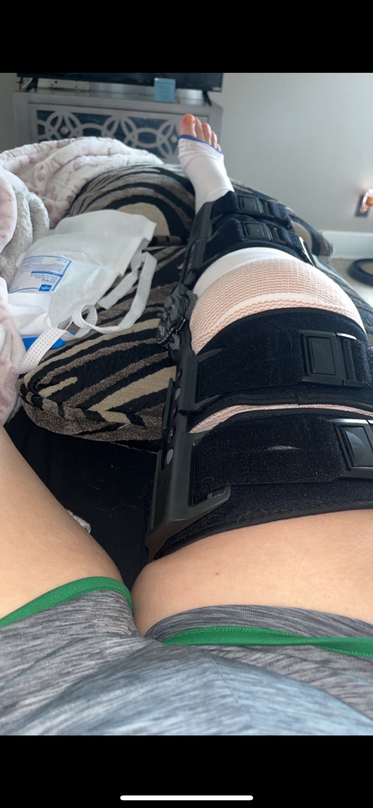 DonJoy TROM Advance Adjustable Knee Brace Total Range of Motion