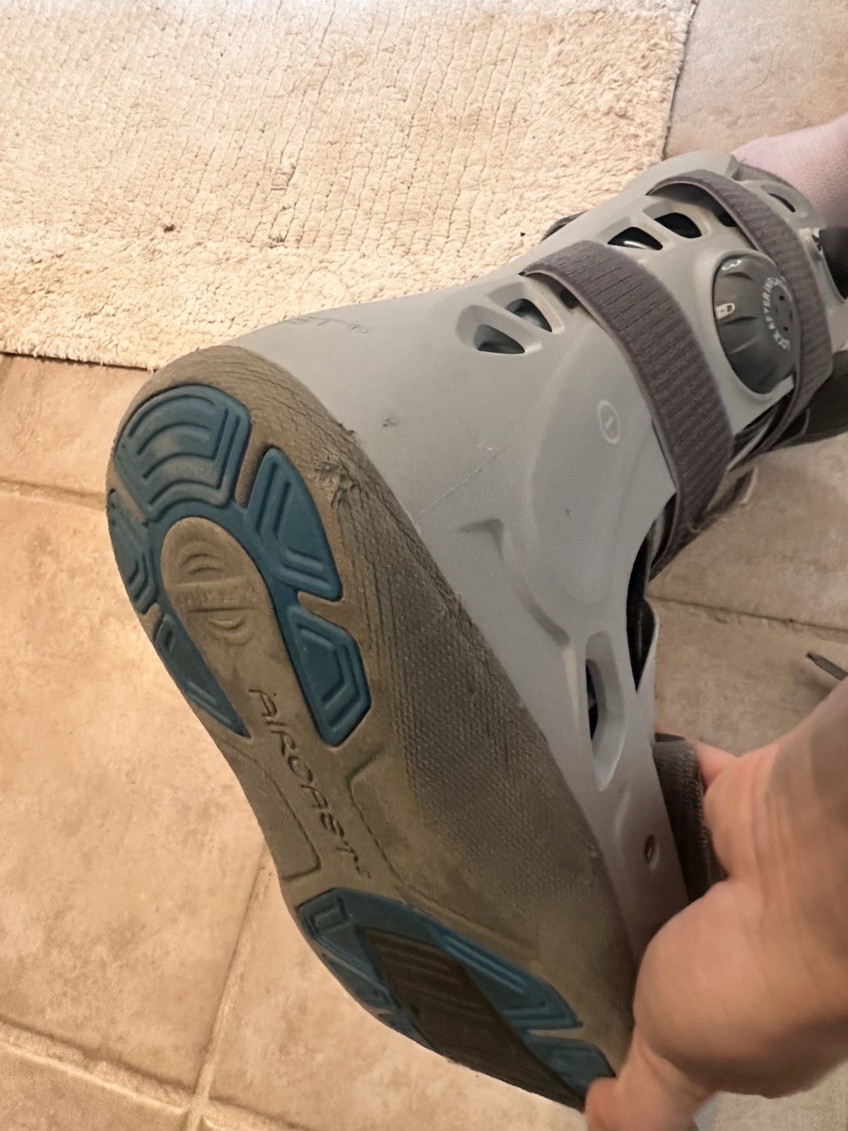 ✨✨Small Orthopedic Walking Boot Fracture Boot AIRCAST for RIGHT OR LEFT FOOT ✨✨✨