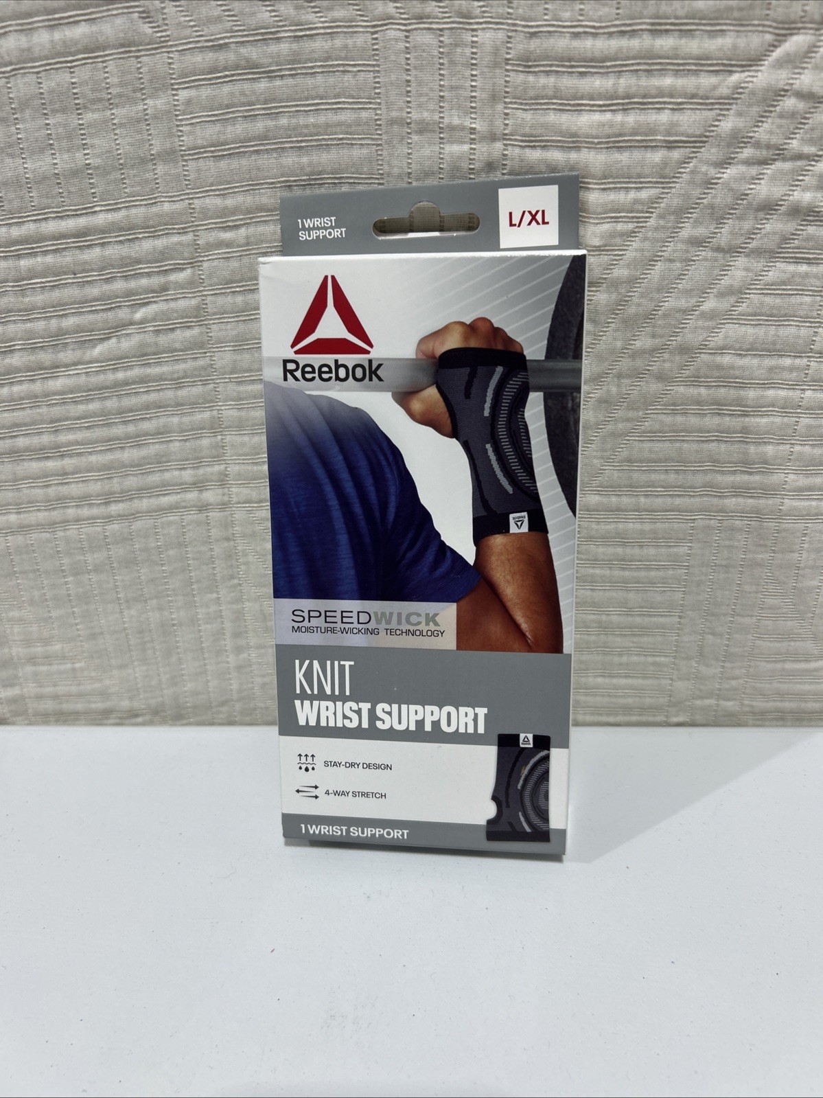 Reebok Knit Wrist Support Speedwick L/XL Torn Corner of Box