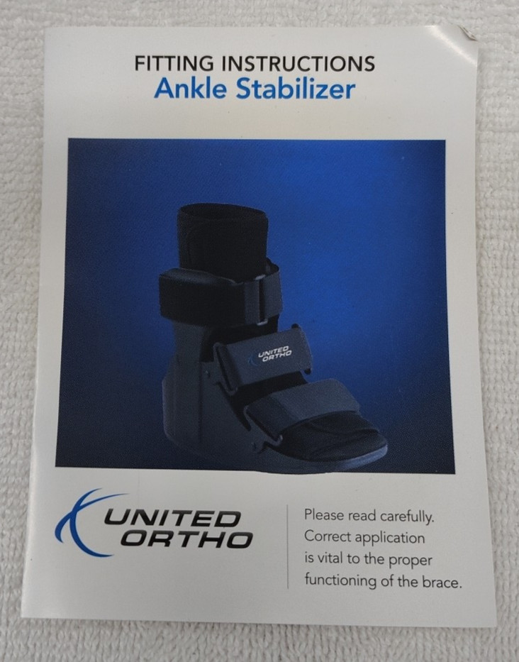 United Ortho Short Cam Walker Fracture Boot XS Black