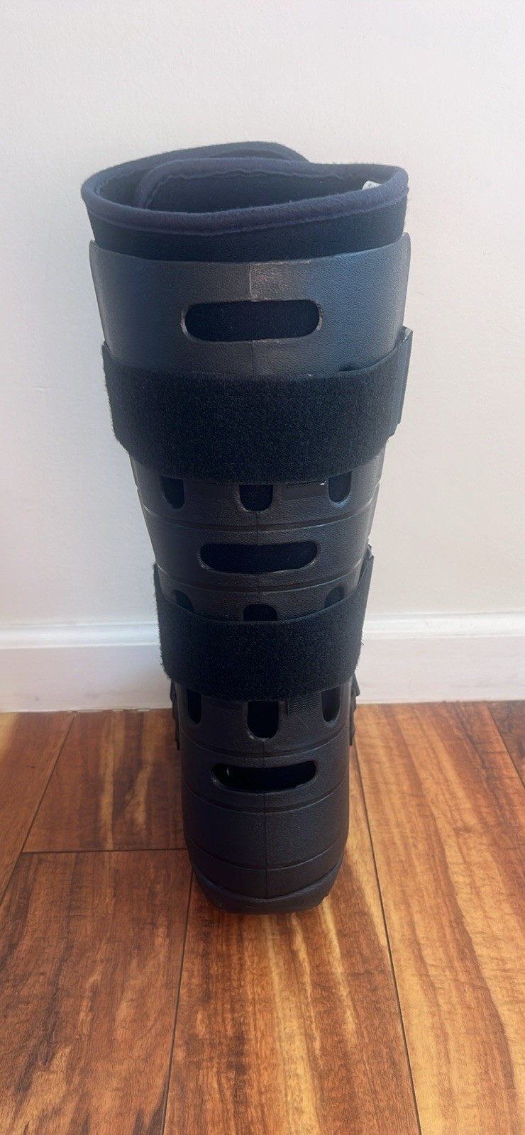 barely Used Nextep Black Adjustable Walking Boot
