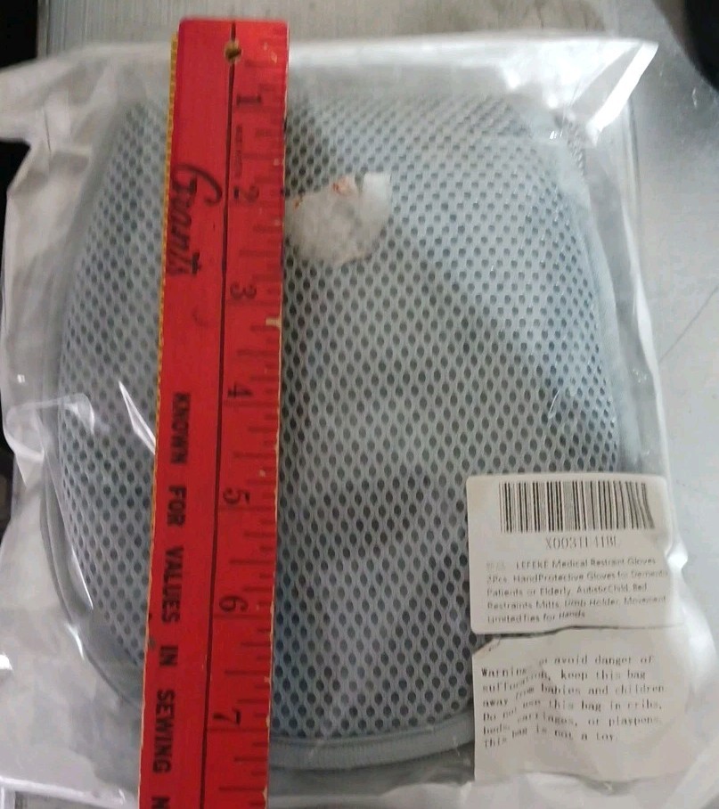 Lefeke Medical Restraint Gloves. NEW FACTORY SEALED