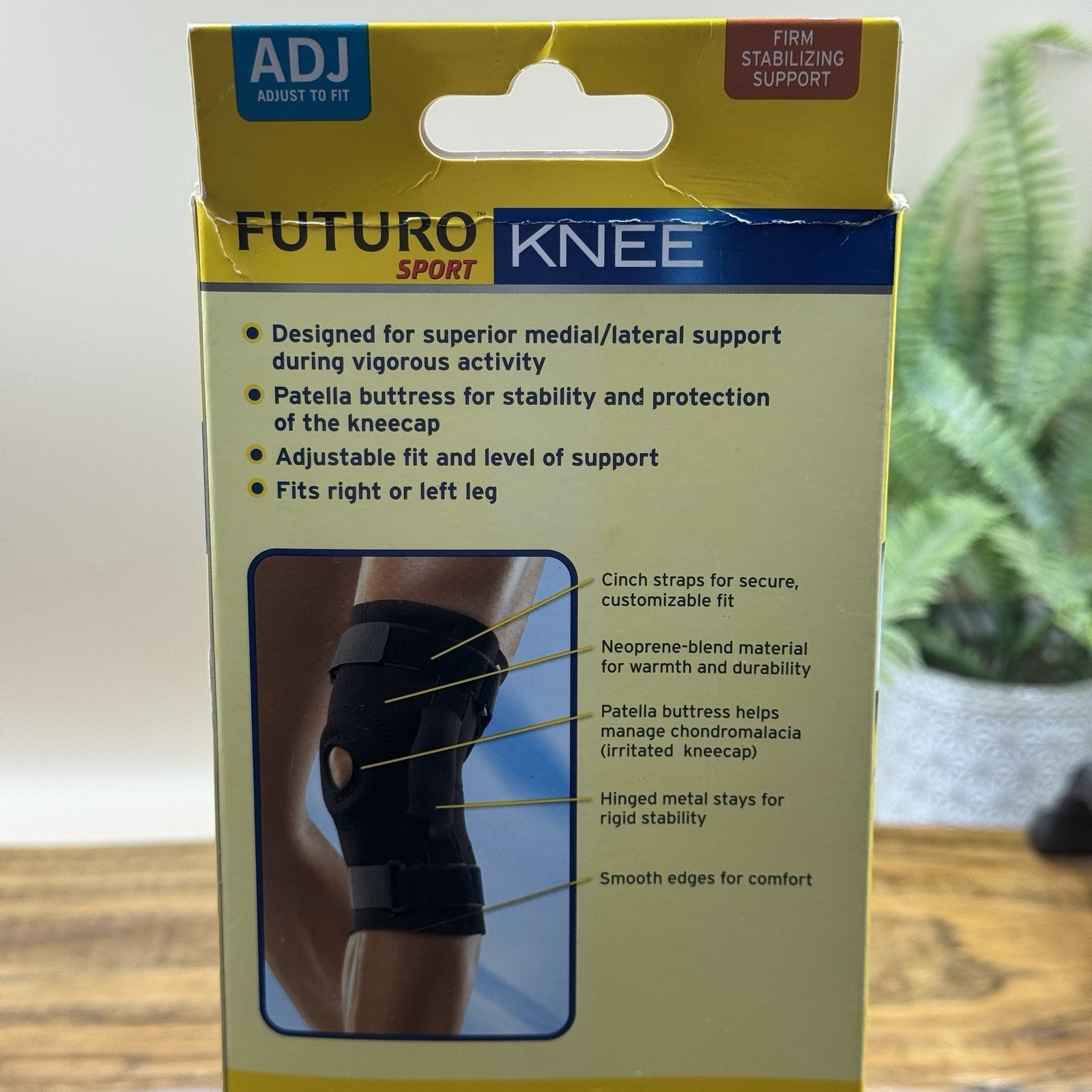 2010 Futuro Hinged Knee Support Brace Prevent Lateral Motion One Size Open Box