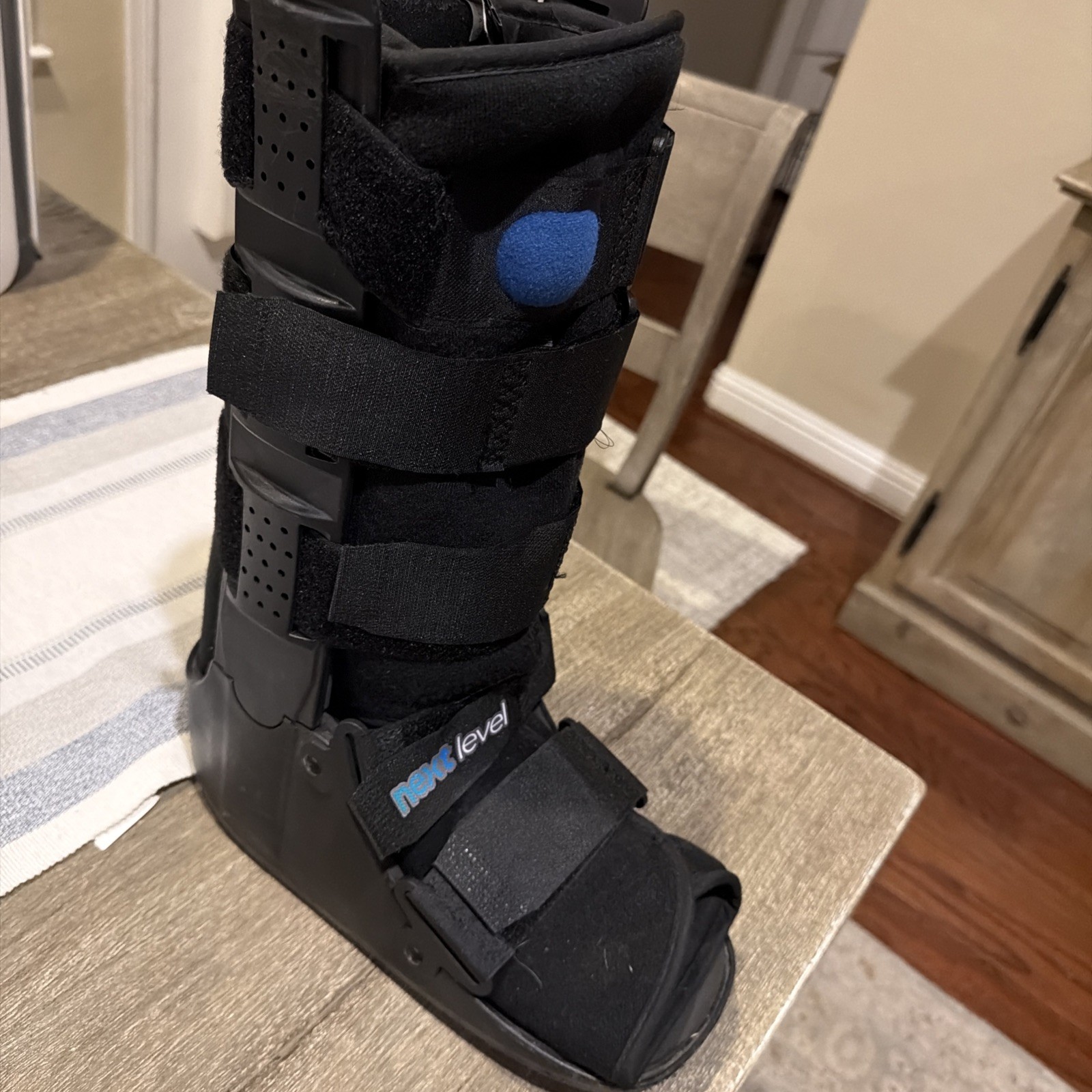 Tall Air Walking Boot – Medical Grade Support Brace Ankle Fractures Size MD