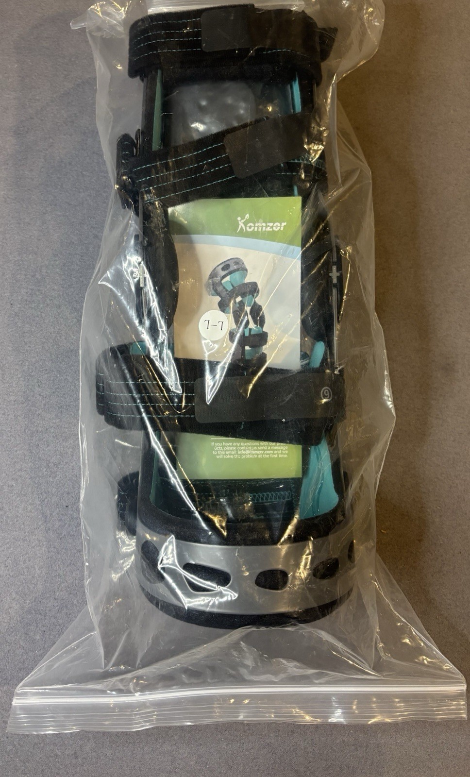 Komzer Hinged ACL Knee Brace Left Leg L 1 New/Open Box Complete See Photos