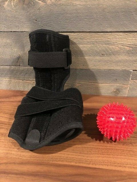 Plantar Fasciitis Dorsal Night Splint with Spiky Massage Ball