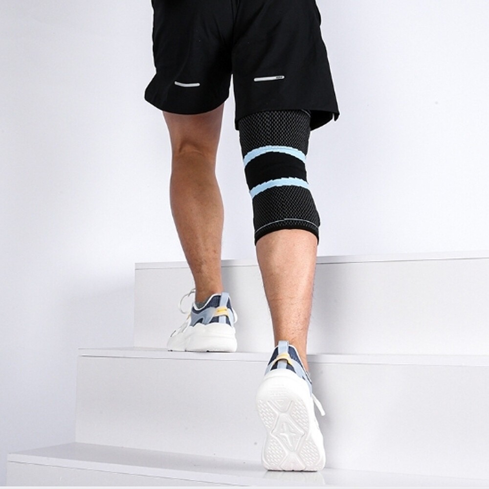 Shock-absorbing Silicone Knee pad Spring Knit Breathable Non-slip Meniscus Brace