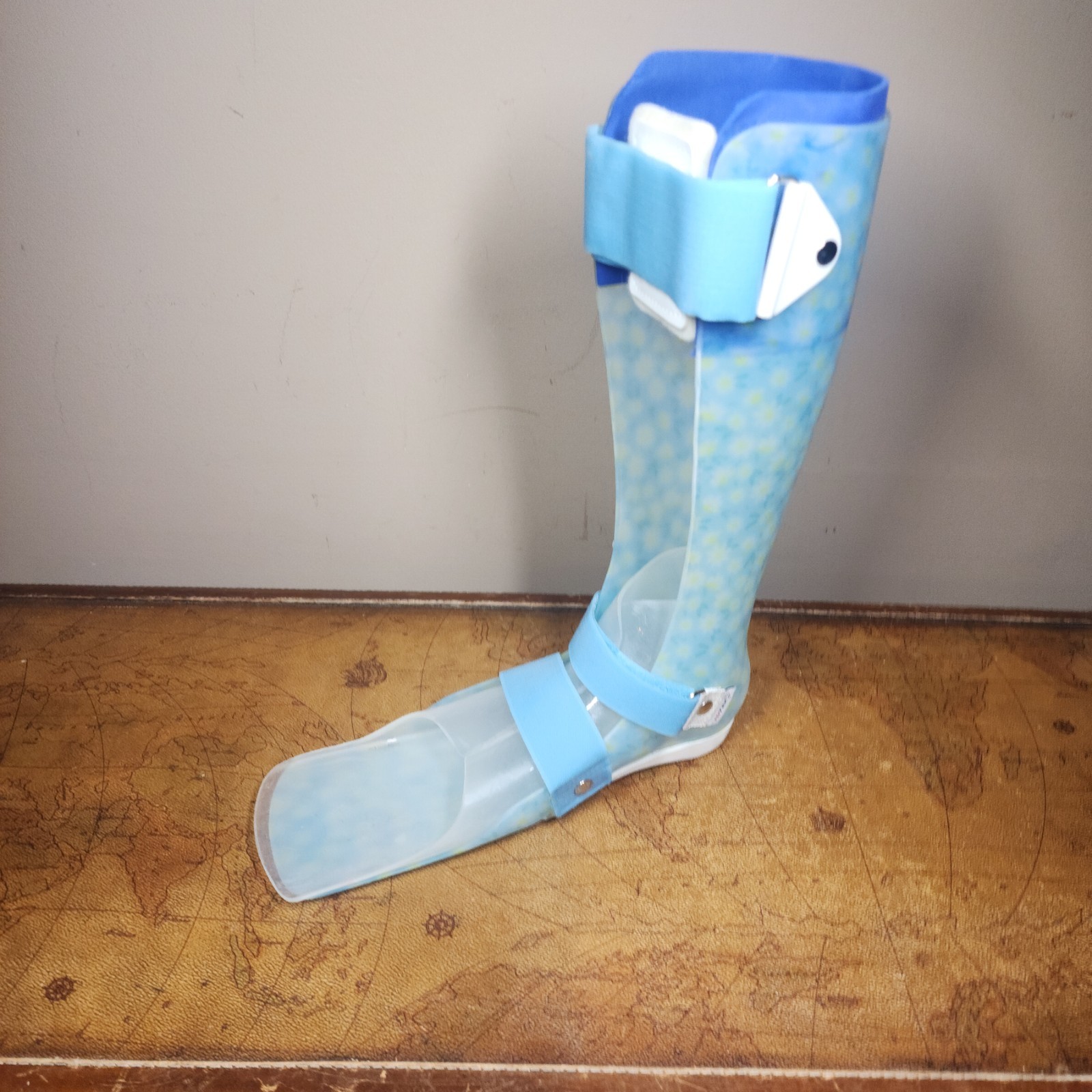 AFO KAFO Orthosis Hard Plastic Foot Support Ankle Brace Right Leg HiTEK