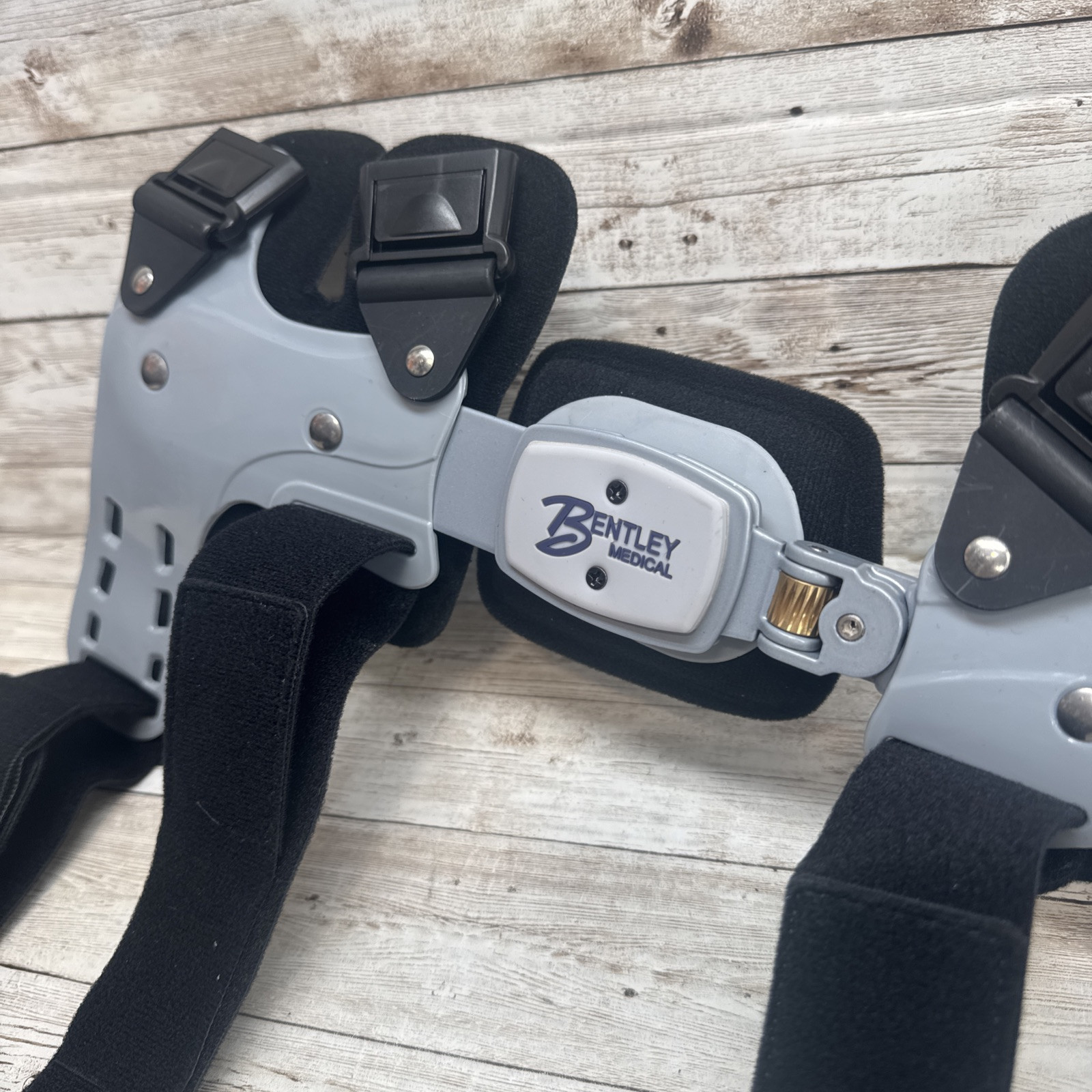 Bentley Medical Universal Knee Brace TL-51 NEW LARGE LEFT Knee Brace Grey