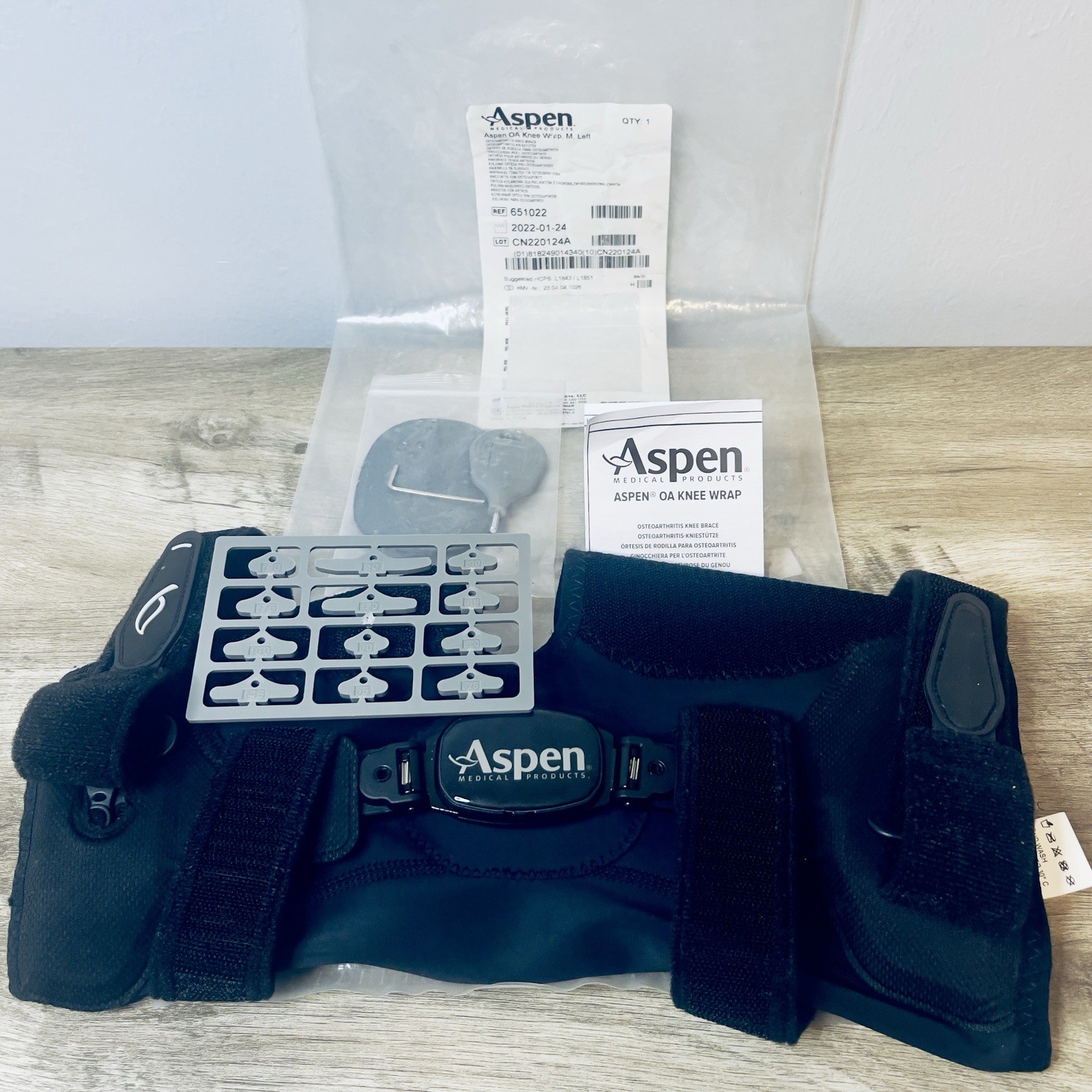 New Aspen OA Knee Wrap Targeted Support for Knee Pain Relief M Left