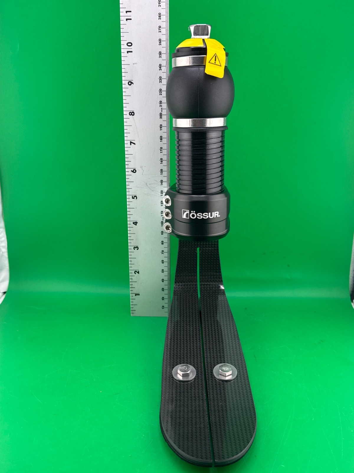 Ossur reflex re-flex shock prosthetic foot. New. Category 5. Size 27. Right
