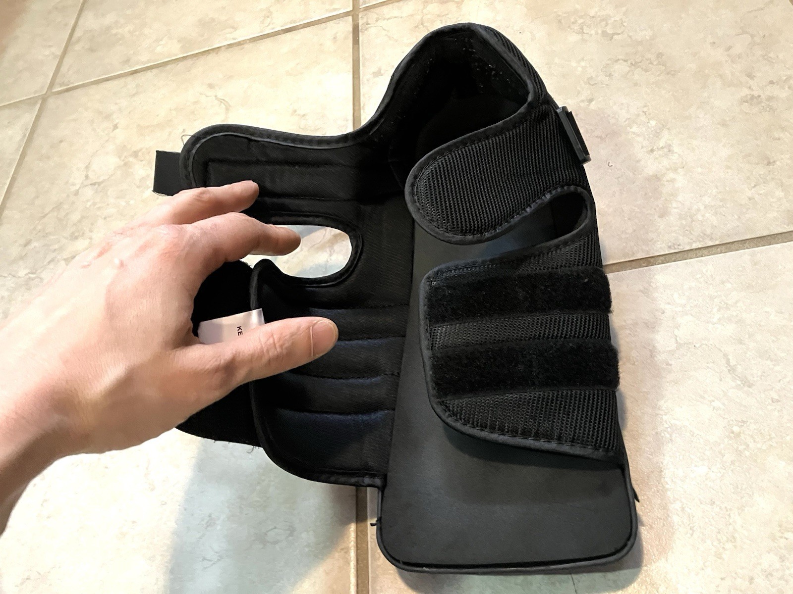 ProCare Squared Toe Post-Op Shoe Size: LARGE Men ( 9.5-12) Or Women’s (10-13)