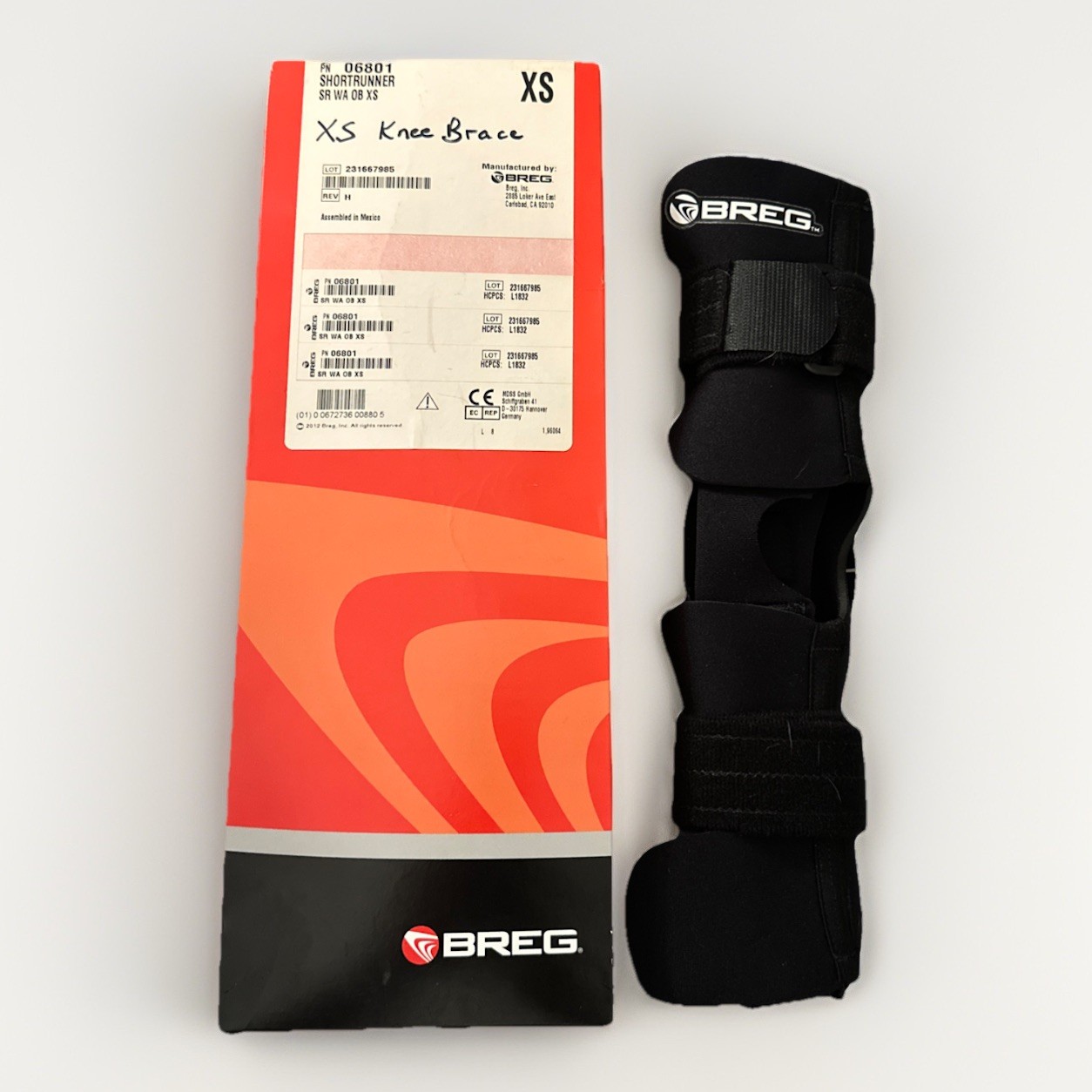 BREG XS SHORTRUNNER KNEE BRACE-21733 New in Box.