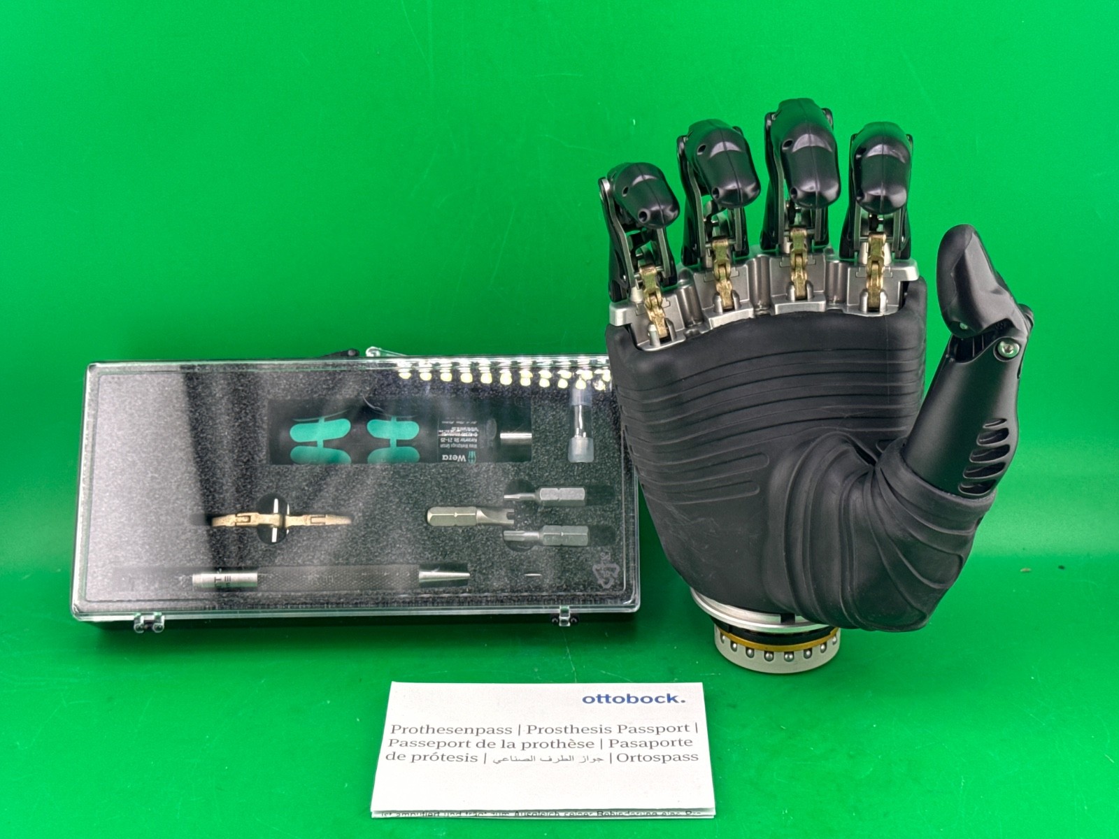 Ottobock Otto bock EQD bebionic 8e70=R-M prosthetic hand. New. Right. Size med.
