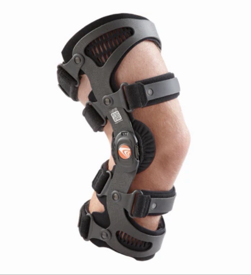 NEW Breg Fusion OA Plus Knee Brace Right Small Prefab OA Unloader Brace 13120