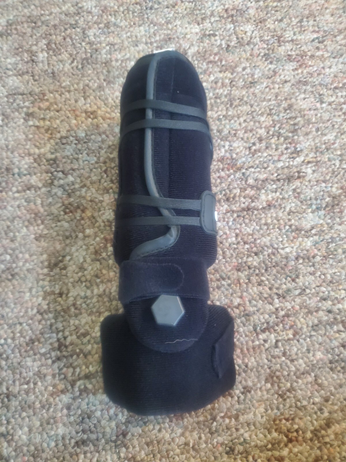 New 10″ Black Trend Medical Pro Wrist Brace (DVT3926)