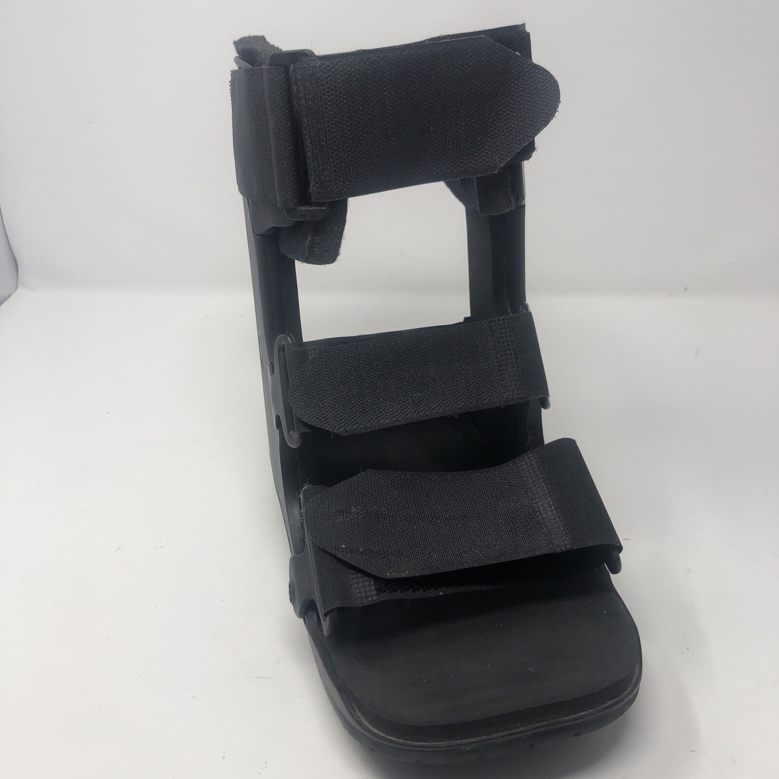 Ossur Form Fit Air Walker Low Top Black Medical Boot Size M