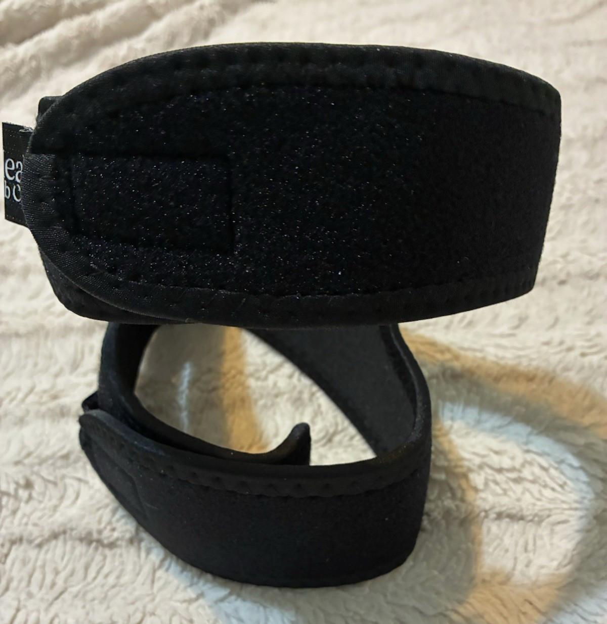 Healthy Knee Patella Prime Knee Stabilizer. Set of Two new in package. L