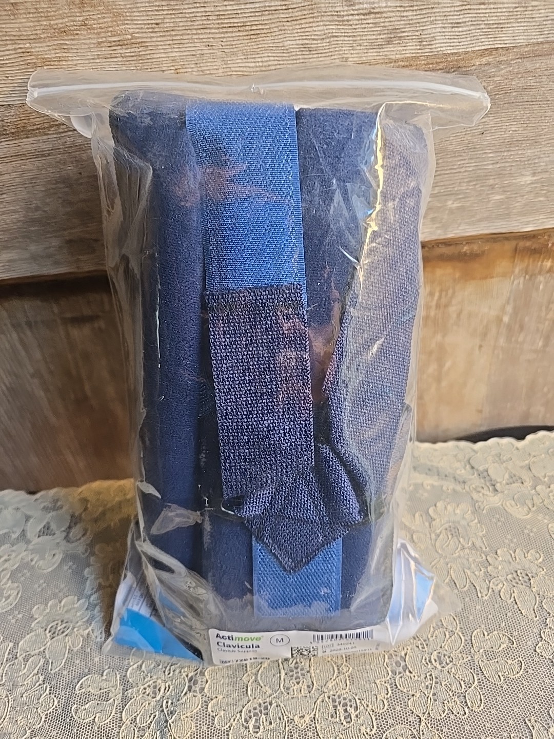 Actimove Professional Line, Clavicle Support Blue Size M NEW