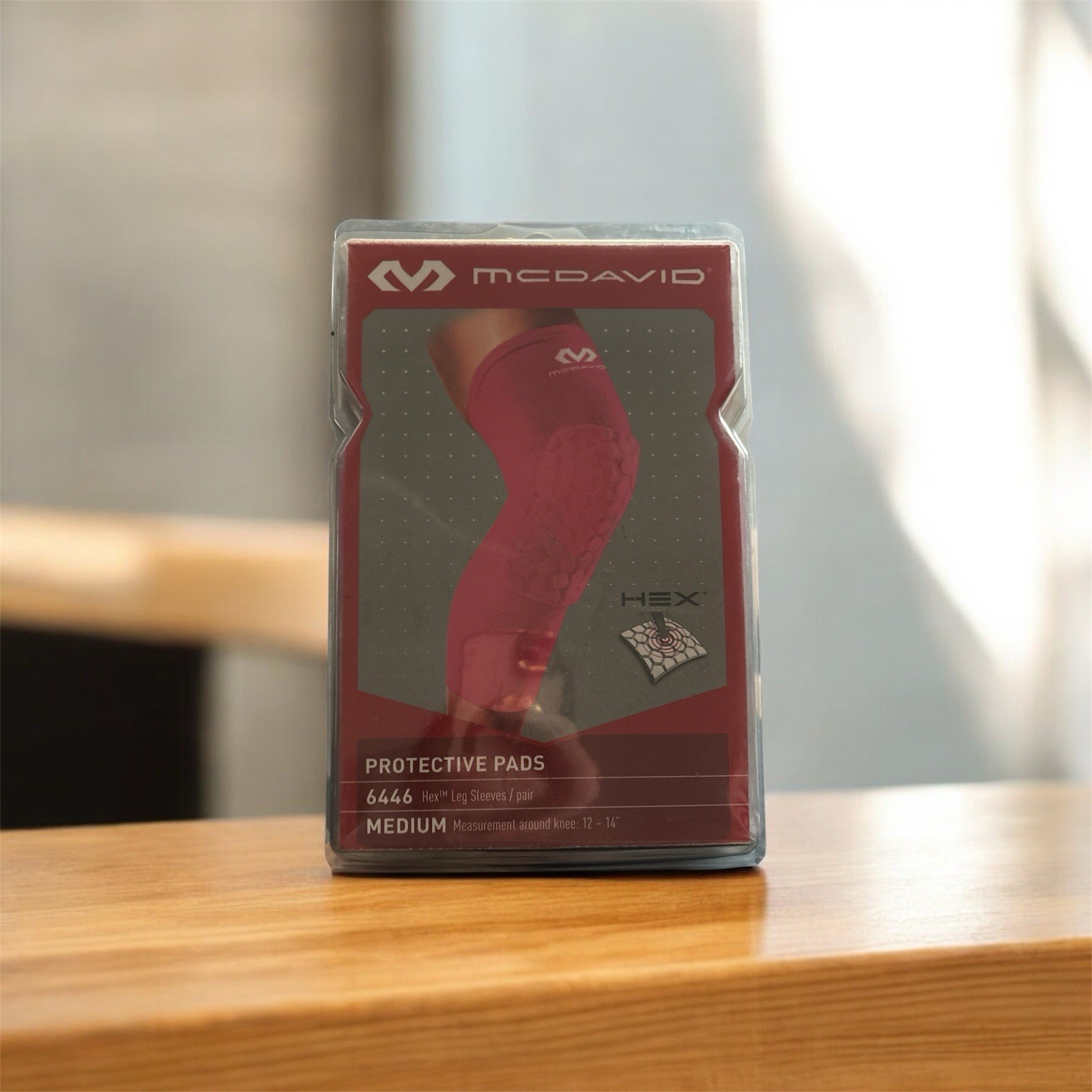 McDavid Adult HEX Protective Leg Sleeves – Pink Medium