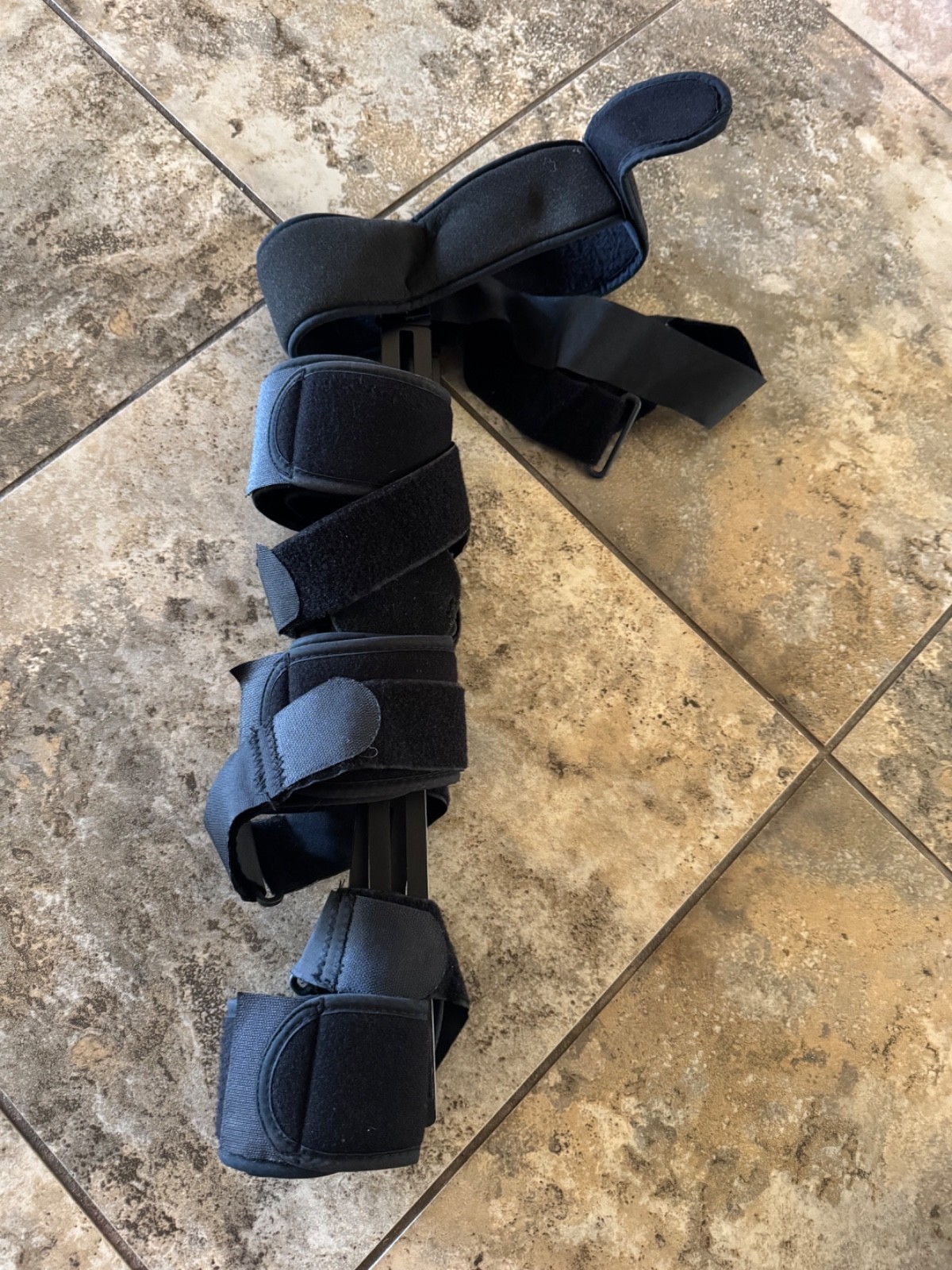 Knee Universal Brace Adult Leg Brace Black adjustable post-operative knee brace