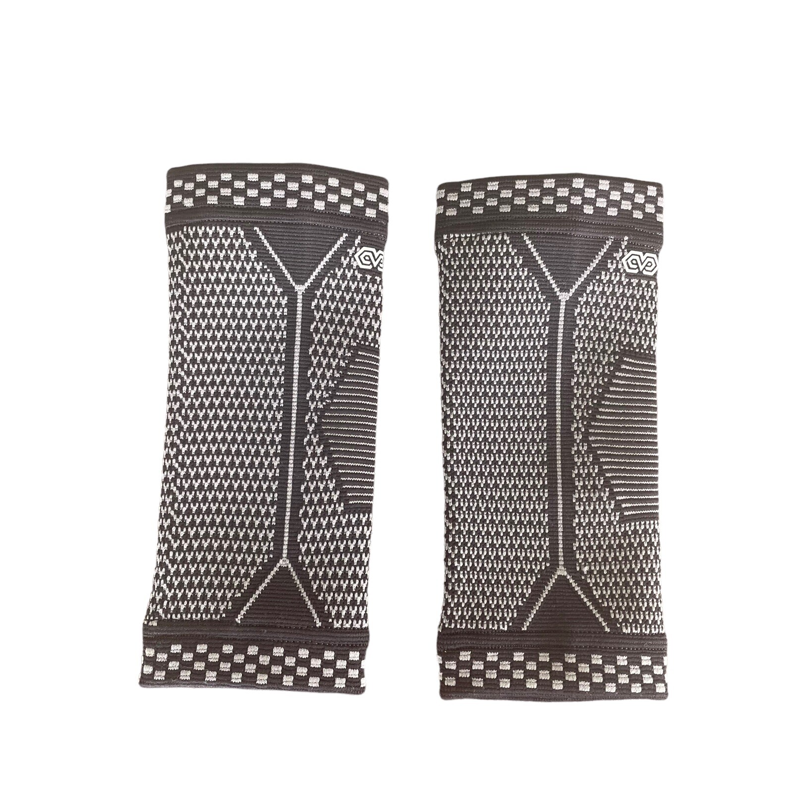 Blitzu Elbow Brace Compression Arm Sleeves Workout Gym Elastic Sup size small