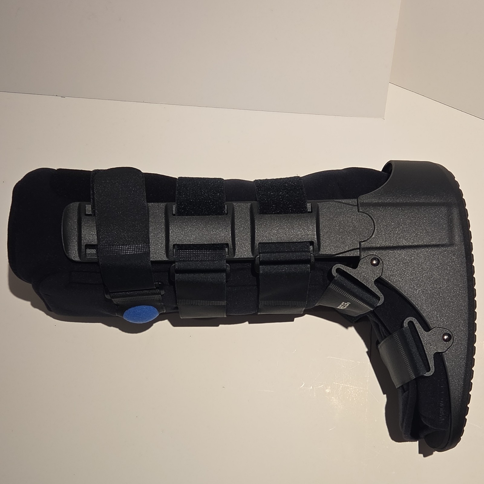 Breg Frac Walker Tall Air Cast Boot Large Adjustable Black Immobilization