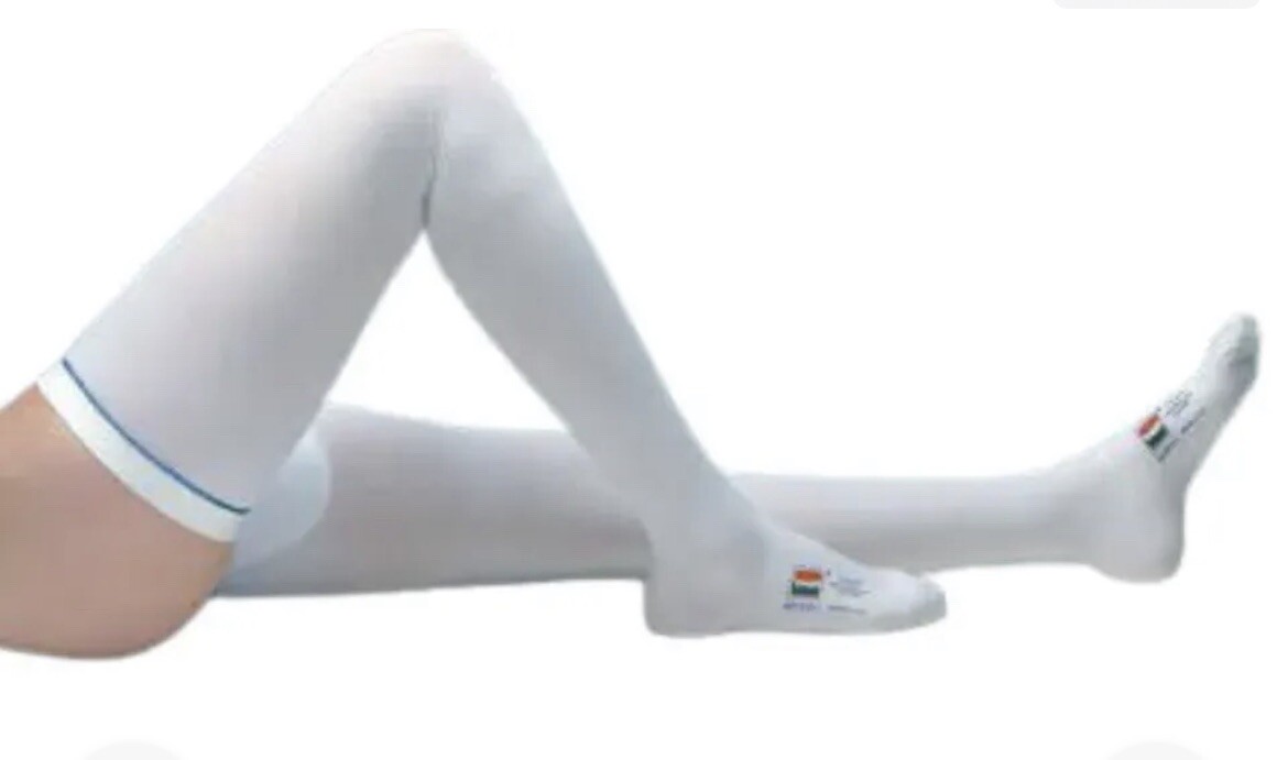 1 Pack) Medline Medium Short Thigh Hi Anti Embolism Elastic Stocking