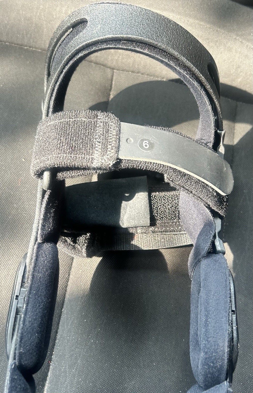 Breg Fusion Knee Brace Adjustable Black Stabilization Support S Small R Right
