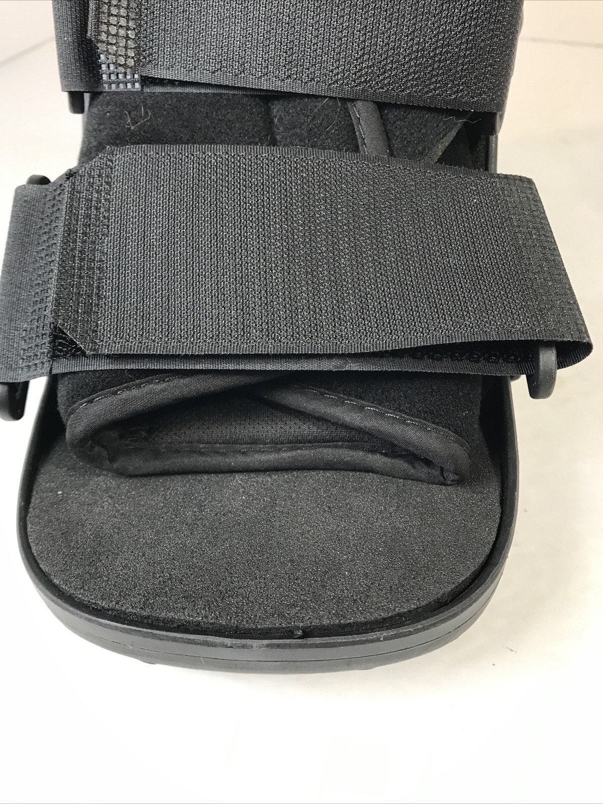 United Ortho USA14115 Short Air Cam Walker Fracture Boot Black Extra Small Boot