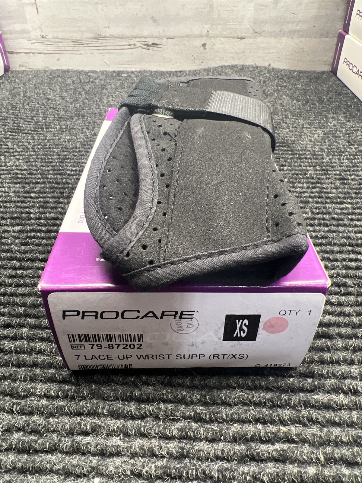 New Procare Lace Up Wrist Support Right- X-Small 79-87202