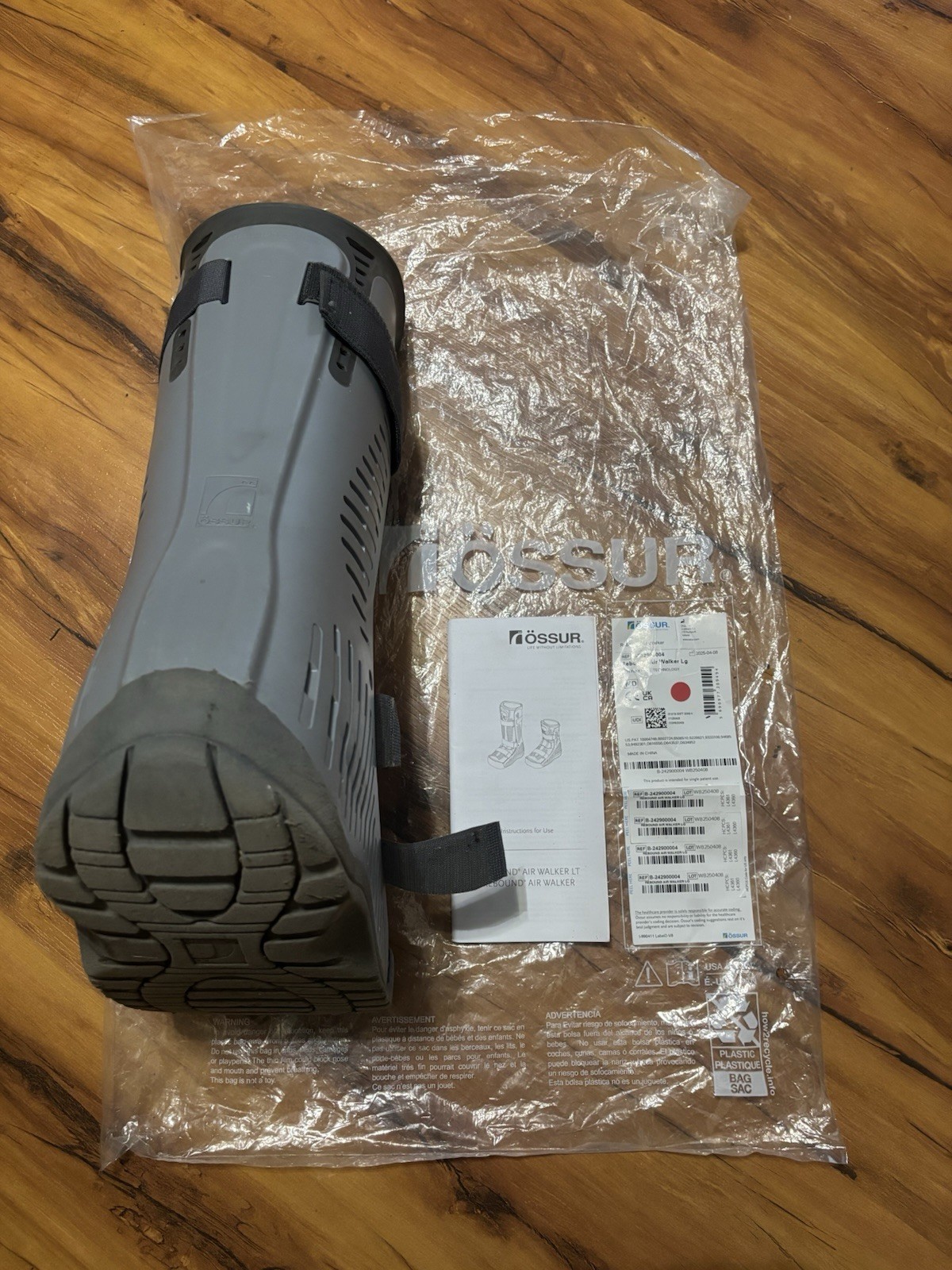 Ossur Rebound Air Walker Boot Low Top Size L w/ Air Pump & Rocker Bottom