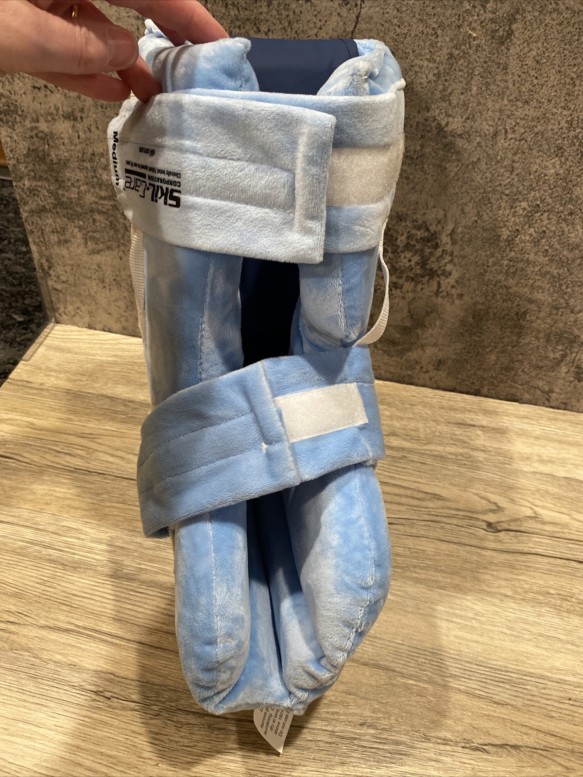 Skil-Care Heel Float Protector Blue Medium soft heel protector Pressure ￼ relief